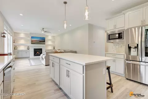 Kitchen - 8787 E Windy Woods Loop, Palmer, AK 99645 photo 5 of 7