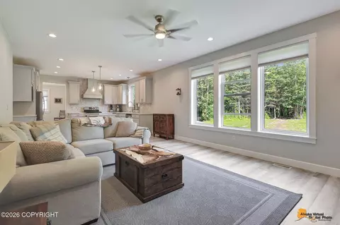Living - 8787 E Windy Woods Loop, Palmer, AK 99645 photo 10 of 10