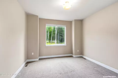 Bedroom - 18117 Muldrow St, Eagle River, AK 99577 photo 2 of 5