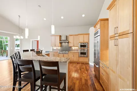 Kitchen - 18117 Muldrow St, Eagle River, AK 99577 photo 2 of 6