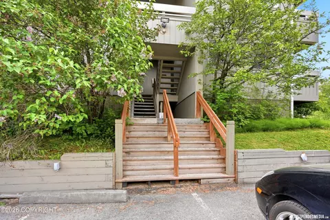 2700 E 42nd Ave # A-101, Anchorage, AK 99508 photo 2
