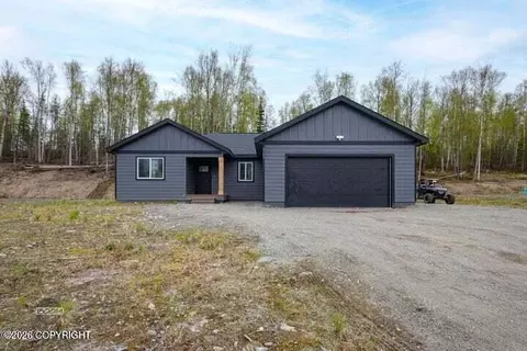 9746 W Jennings Dr, Wasilla, AK 99623