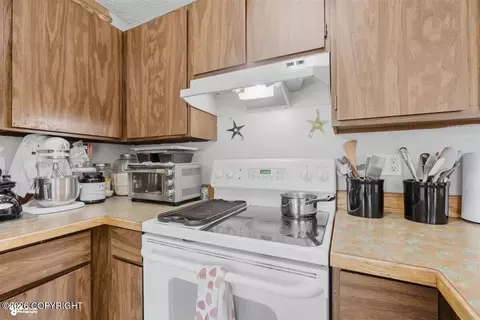 6038 E 12th Ave # A7, Anchorage, AK 99504 photo 7