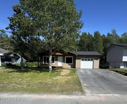 211 S Portlock St, Kenai, AK 99611