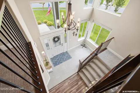 Entry Way - 2909 Morgan Loop, Anchorage, AK 99516 photo 8 of 10