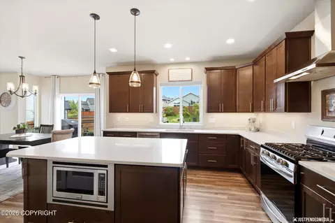 Kitchen - 2909 Morgan Loop, Anchorage, AK 99516 photo 3 of 6