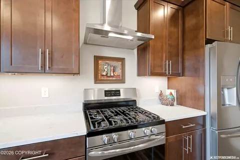 Kitchen - 2909 Morgan Loop, Anchorage, AK 99516 photo 4 of 6
