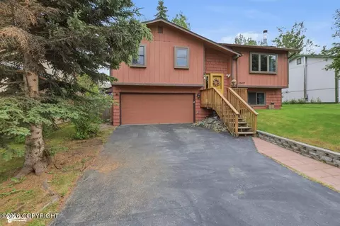 Exterior - 12457 Crested Butte Dr, Eagle River, AK 99577 photo 12 of 13