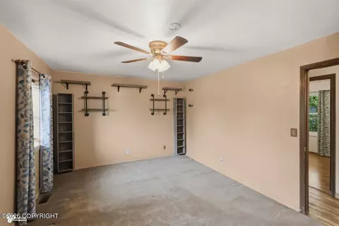 Bedroom - 12457 Crested Butte Dr, Eagle River, AK 99577 photo 3 of 5