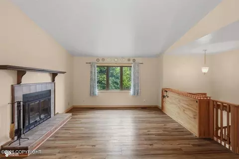 Living - 12457 Crested Butte Dr, Eagle River, AK 99577 photo 3 of 6