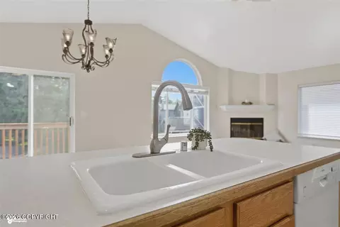 3861 Reflection Dr, Anchorage, AK 99504 photo 14