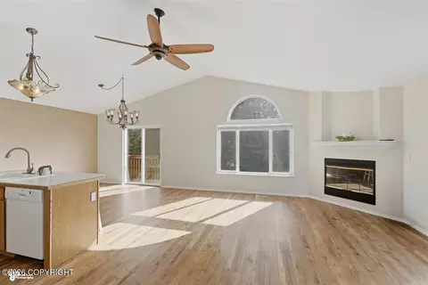 3861 Reflection Dr, Anchorage, AK 99504 photo 7
