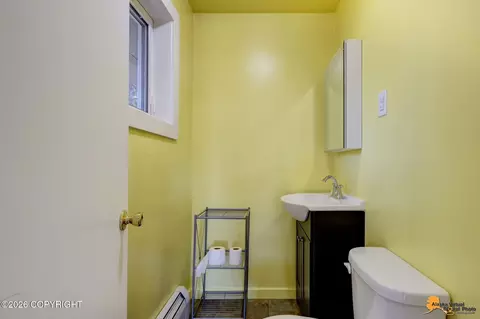 Bath - 3220 E 40th Ave, Anchorage, AK 99508 photo 1 of 2