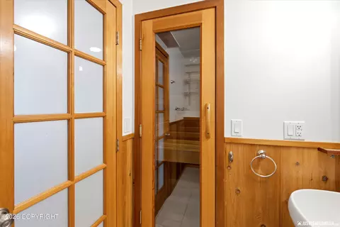 Bath - 3106 Wiley Post Ave, Anchorage, AK 99517 photo 4 of 4