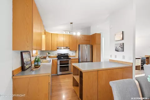 Kitchen - 3106 Wiley Post Ave, Anchorage, AK 99517 photo 5 of 5