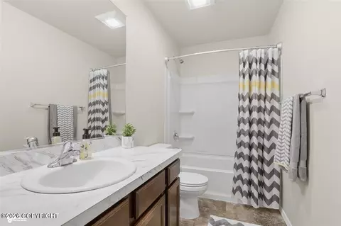 Bath - 3195 Morgan Loop, Anchorage, AK 99516 photo 2 of 5