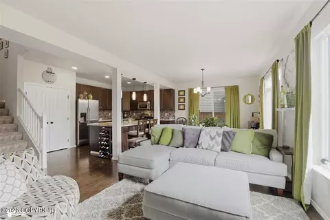 Living - 3195 Morgan Loop, Anchorage, AK 99516 photo 2 of 3