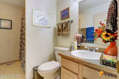 3741 Sycamore Loop, Anchorage, AK 99504 photo 17
