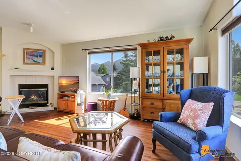 3741 Sycamore Loop, Anchorage, AK 99504 photo 9