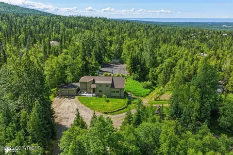 9400 Midden Way, Anchorage, AK 99507