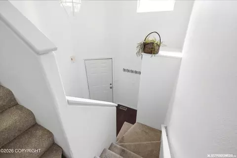 3902 Reflection Dr, Anchorage, AK 99504 photo 5