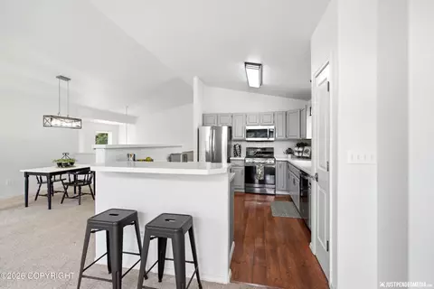 3902 Reflection Dr, Anchorage, AK 99504 photo 9