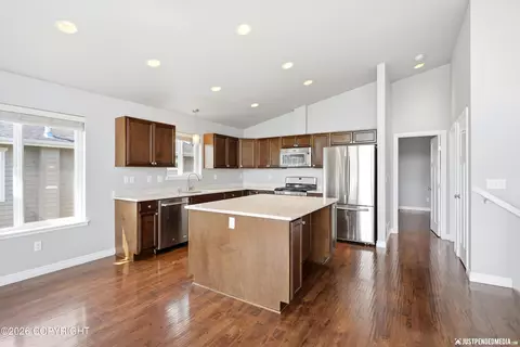 Kitchen - 1201 Northpointe Bluff Dr, Anchorage, AK 99501 photo 1 of 4