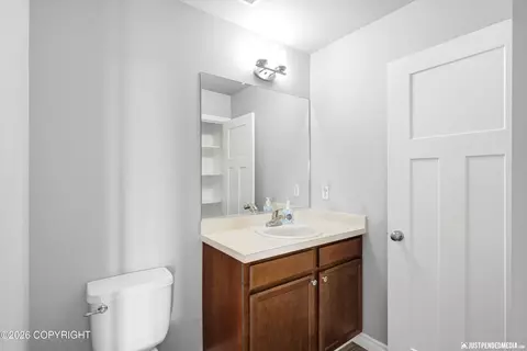 Bath - 1201 Northpointe Bluff Dr, Anchorage, AK 99501 photo 1 of 3