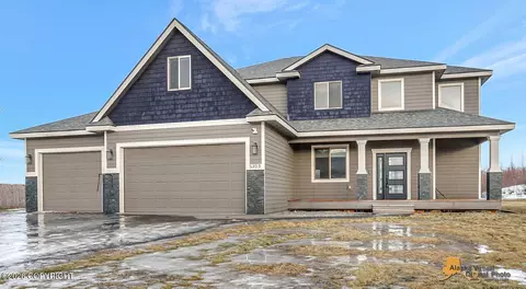 5323 E Barn Cir, Wasilla, AK 99654