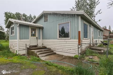 35814 Glory St, Soldotna, AK 99669