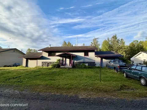 47705 Lacross Ln, Soldotna, AK 99669