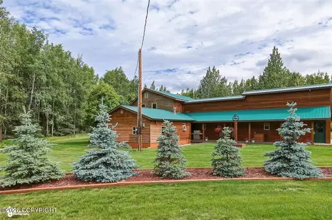 Exterior - 38215 Robinson Loop Rd, Sterling, AK 99672 photo 3 of 14