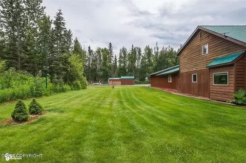 Exterior - 38215 Robinson Loop Rd, Sterling, AK 99672 photo 8 of 14