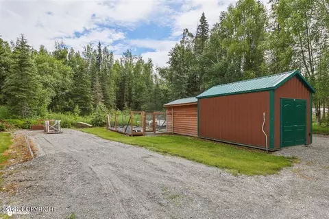 Exterior - 38215 Robinson Loop Rd, Sterling, AK 99672 photo 9 of 14