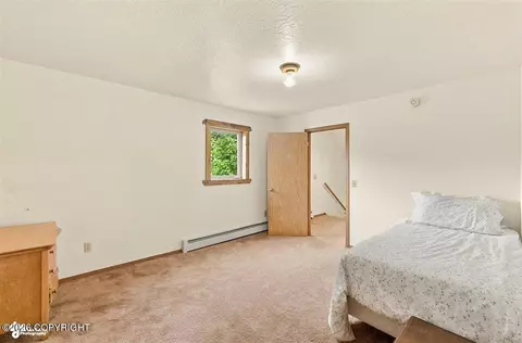 Bedroom - 38215 Robinson Loop Rd, Sterling, AK 99672 photo 5 of 8