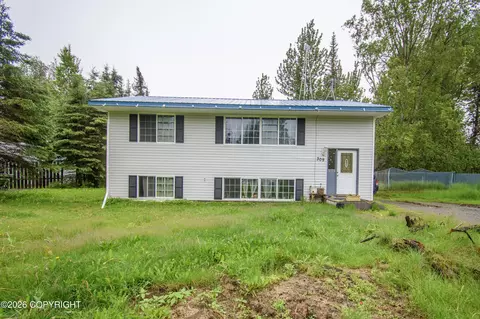 309 Hutto St, Kenai, AK 99611