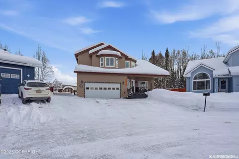 12241 Woodchase Cir, Anchorage, AK 99516