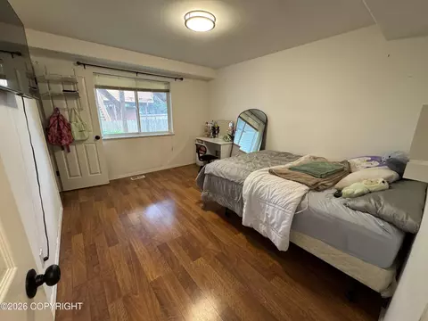 Bedroom - 2115 Casey Cusack Loop, Anchorage, AK 99515 photo 4 of 9