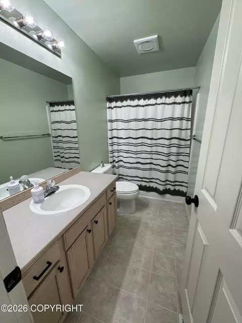Bath - 2115 Casey Cusack Loop, Anchorage, AK 99515 photo 3 of 3