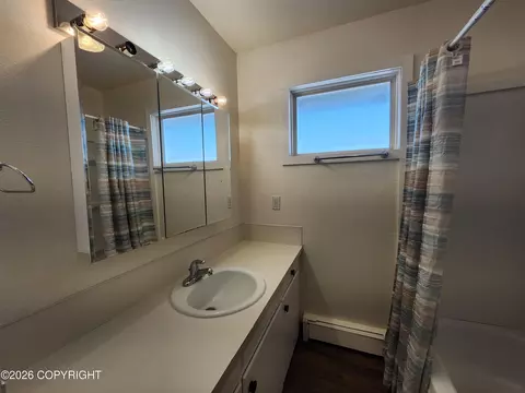 Bath - 3925 E 9th Ave, Anchorage, AK 99508 photo 3 of 5