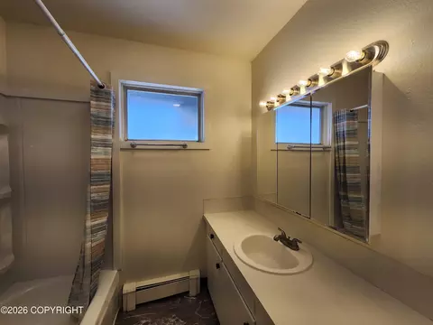 Bath - 3925 E 9th Ave, Anchorage, AK 99508 photo 2 of 5