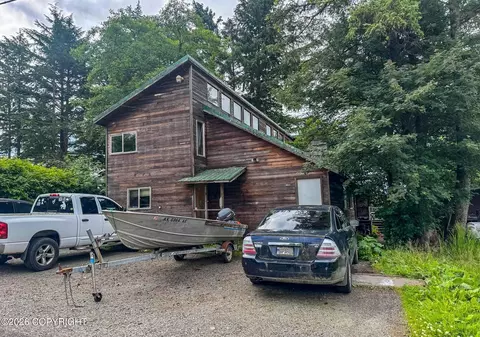 805 Main St, Craig, AK 99921