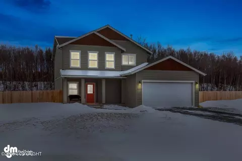 6820 N Palmer Fishhook Rd, Palmer, AK 99645