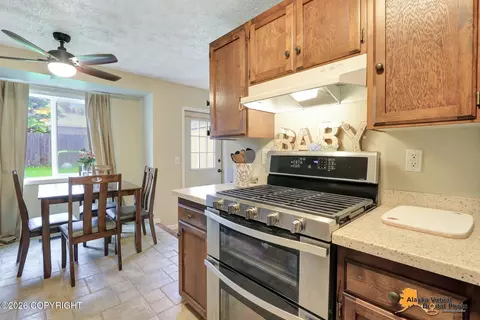 Kitchen - 16306 Killington Ct, Eagle River, AK 99577 photo 4 of 4