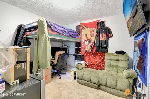 Bedroom - 16306 Killington Ct, Eagle River, AK 99577 photo 2 of 3
