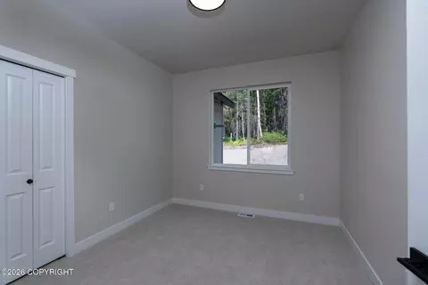 Bedroom - 18116 Harmony Dr, Eagle River, AK 99577 photo 5 of 7