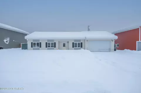 2682 War Eagle Ct, North Pole, AK 99705