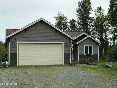 6357 S Slipstream Cir, Wasilla, AK 99623