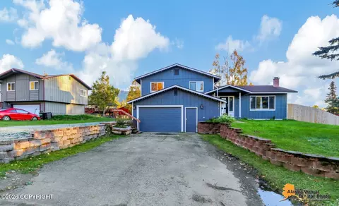 Exterior - 17824 Kantishna Dr, Eagle River, AK 99577 photo 3 of 13