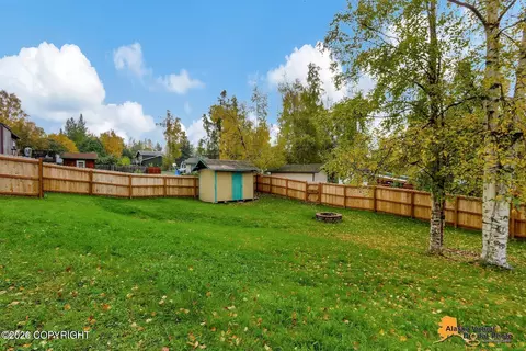 Exterior - 17824 Kantishna Dr, Eagle River, AK 99577 photo 10 of 13